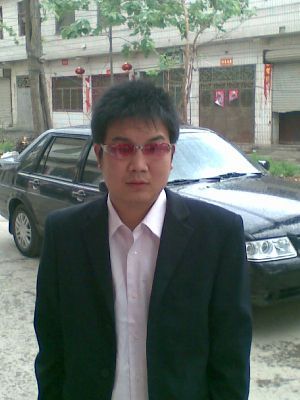 我不是帅哥的第一张照片--陕西987交友网