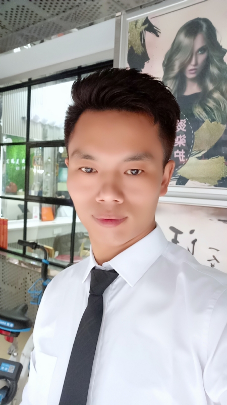 阳光男士的第一张照片--陕西交友中心